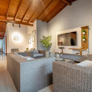 5starhomes - Estilo Y Confort En Laureles Medellín