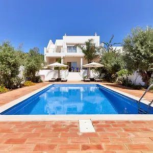 102 T Guest house Fuzeta